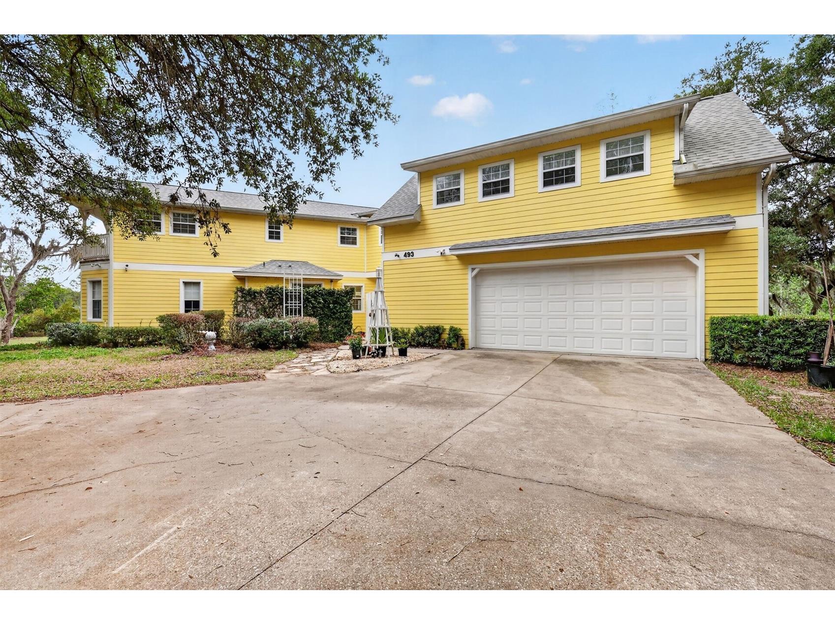 493 Malauka Loop Ocklawaha FL 32179 - LAKE LEON G5112490 image1