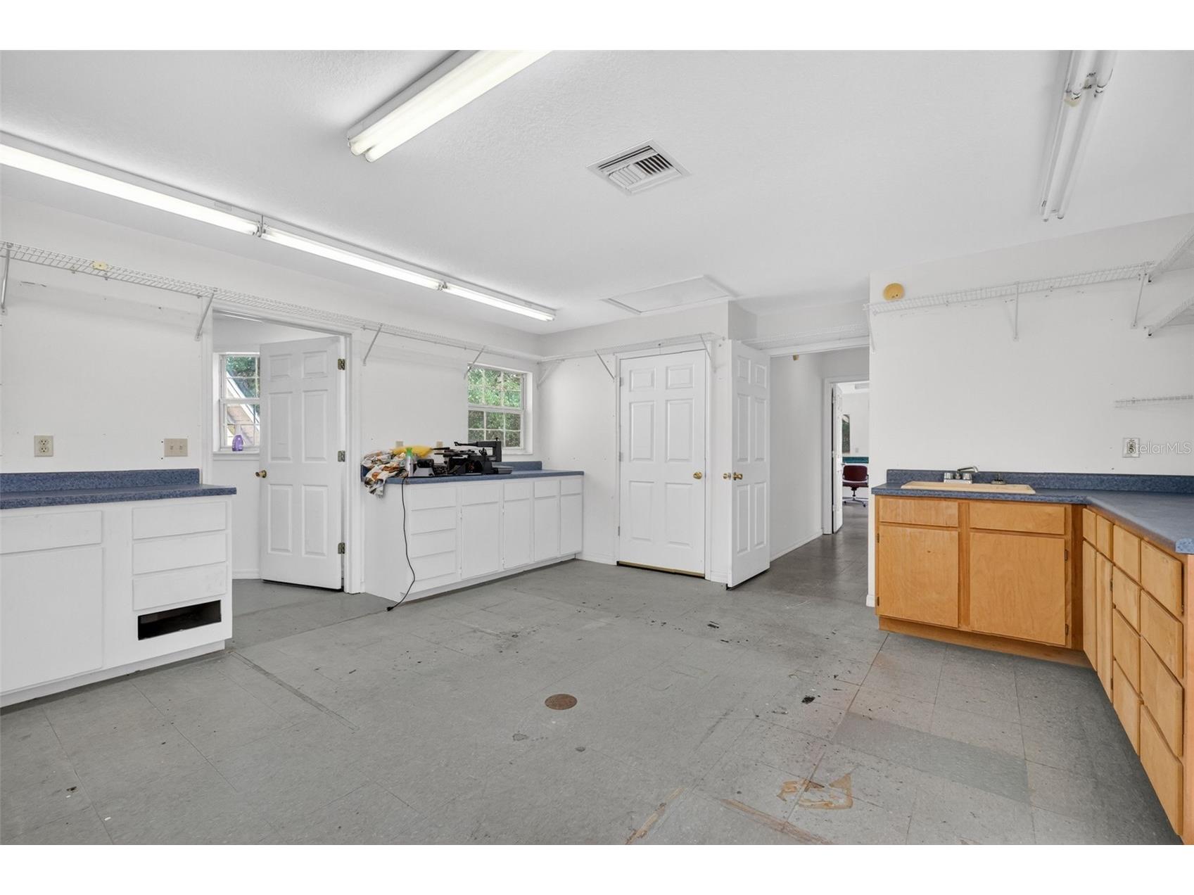 493 Malauka Loop Ocklawaha FL 32179 - LAKE LEON G5112490 image29