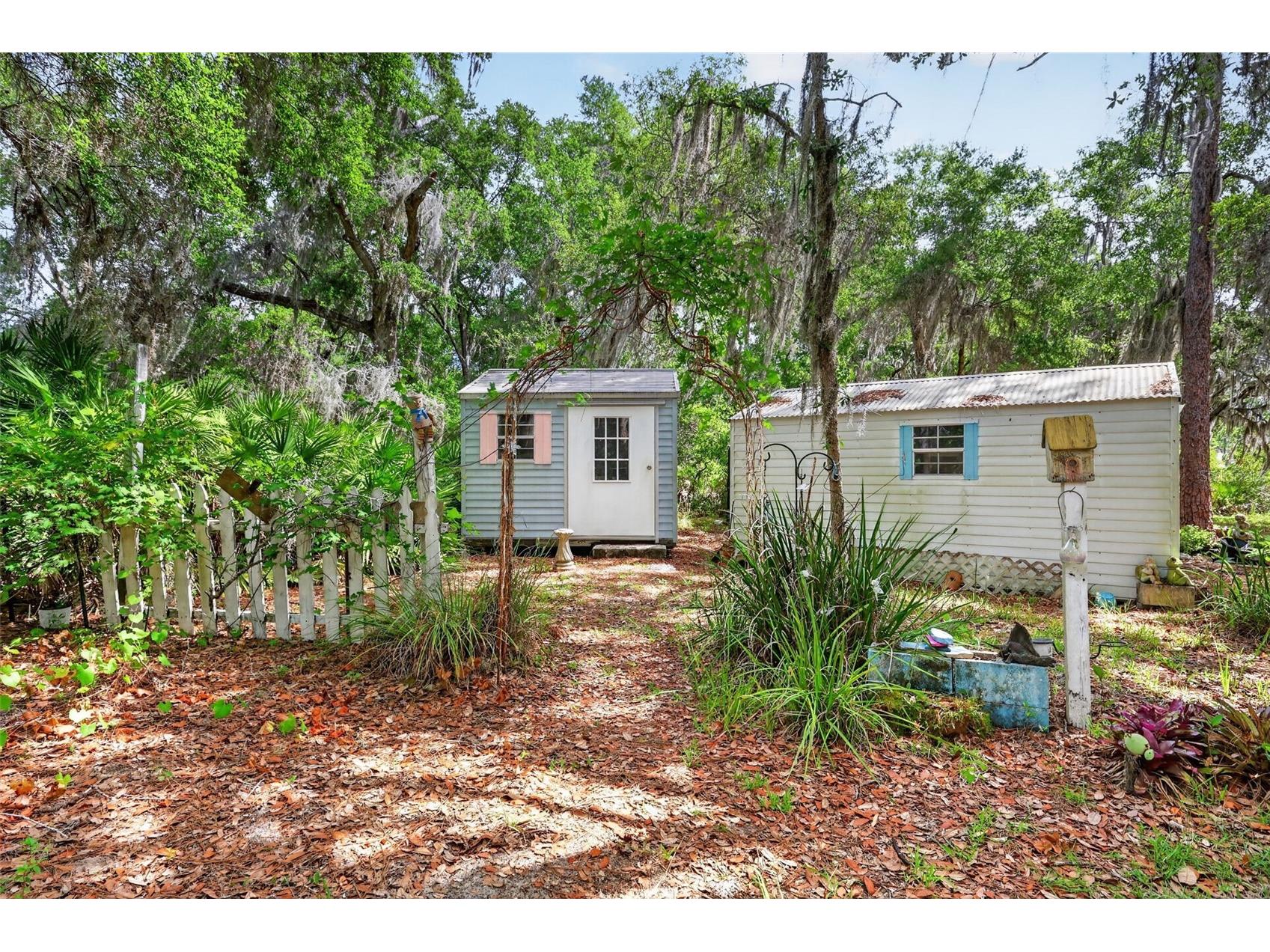 493 Malauka Loop Ocklawaha FL 32179 - LAKE LEON G5112490 image50