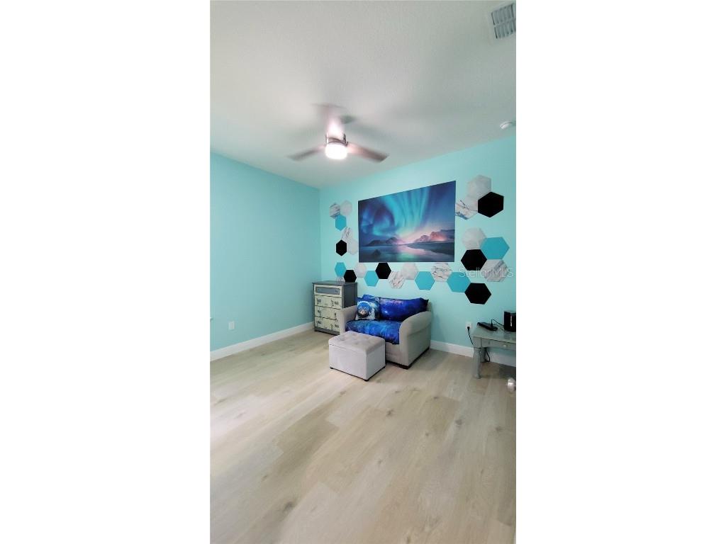 493 Nowell Loop Deland FL 32724 V4944708 image26