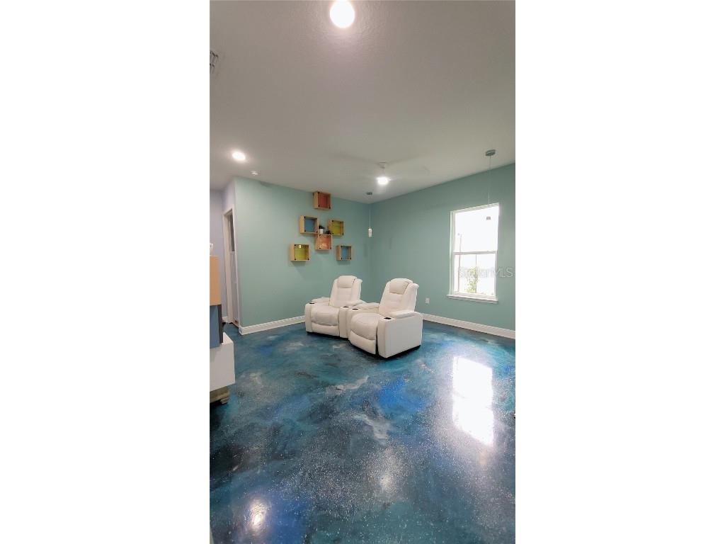 493 Nowell Loop Deland FL 32724 V4944708 image27