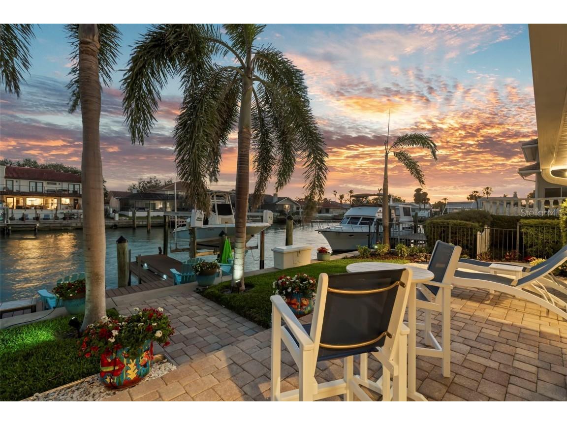 4930 60th Avenue S Saint Petersburg FL 33715 - BOCA CIAGA BAY INTRACOASTAL WATERWAY TB8350679 image1