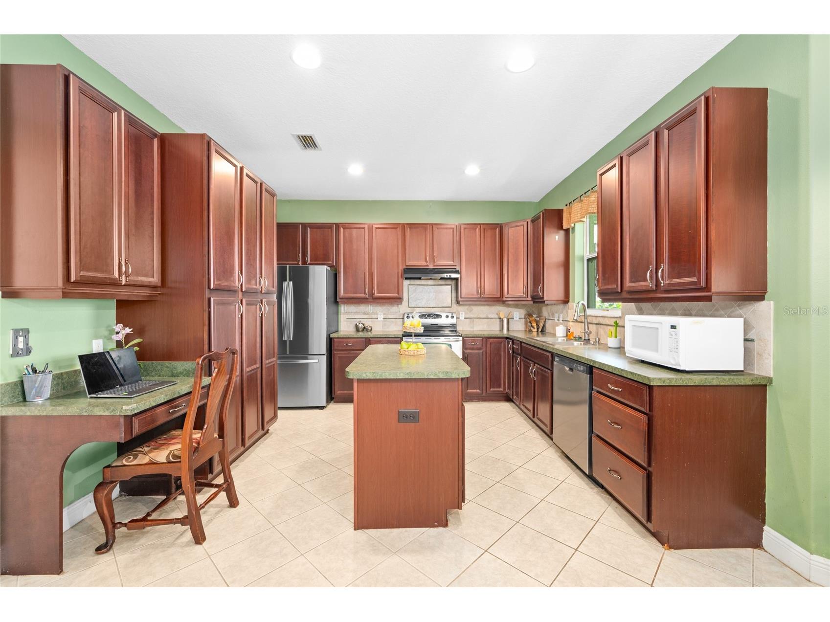 4930 Atwood Drive Orlando FL 32828 O6420054 image14