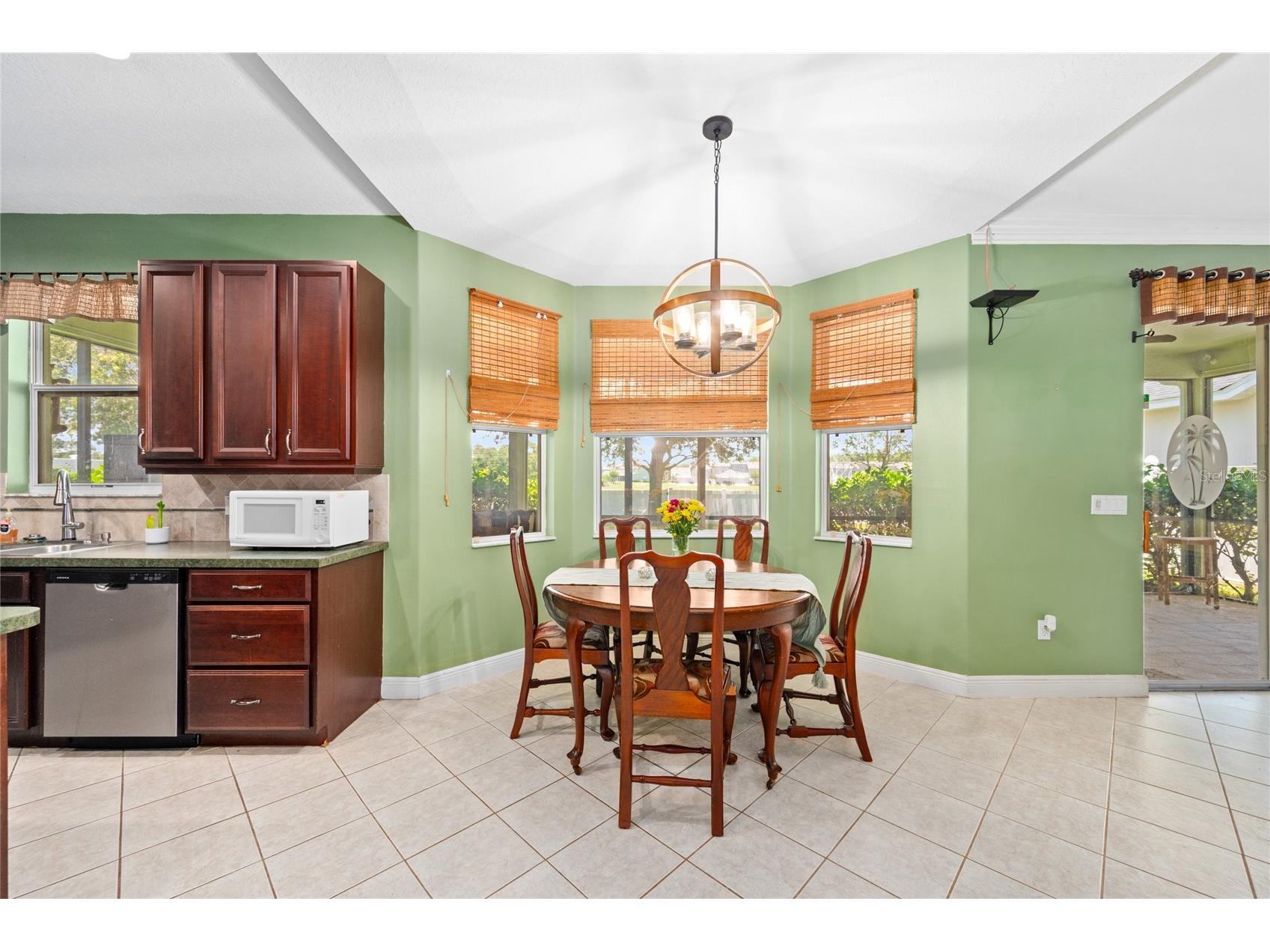 4930 Atwood Drive Orlando FL 32828 O6420054 image16