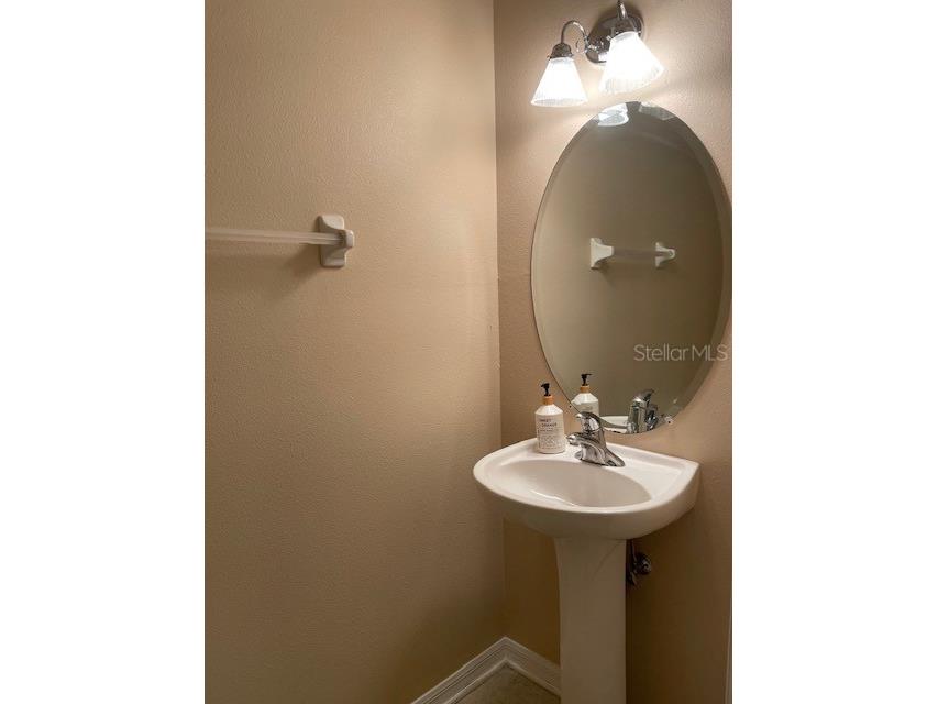 4930 Elizabeth Anne Circle Tampa FL 33616 TB8435217 image27