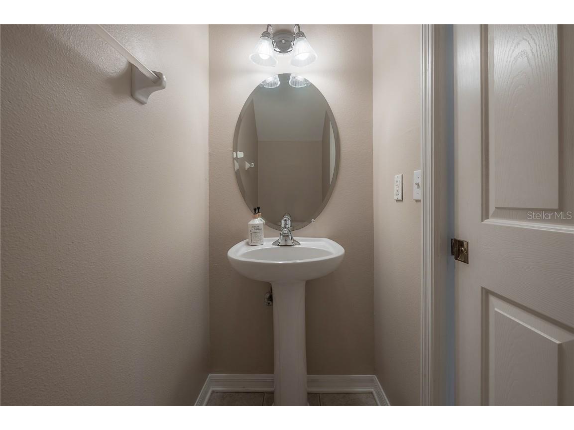 4930 Elizabeth Anne Circle Tampa FL 33616 TB8451154 image14