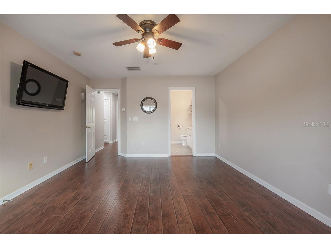 4930 Elizabeth Anne Circle Tampa FL 33616 TB8451154 image21