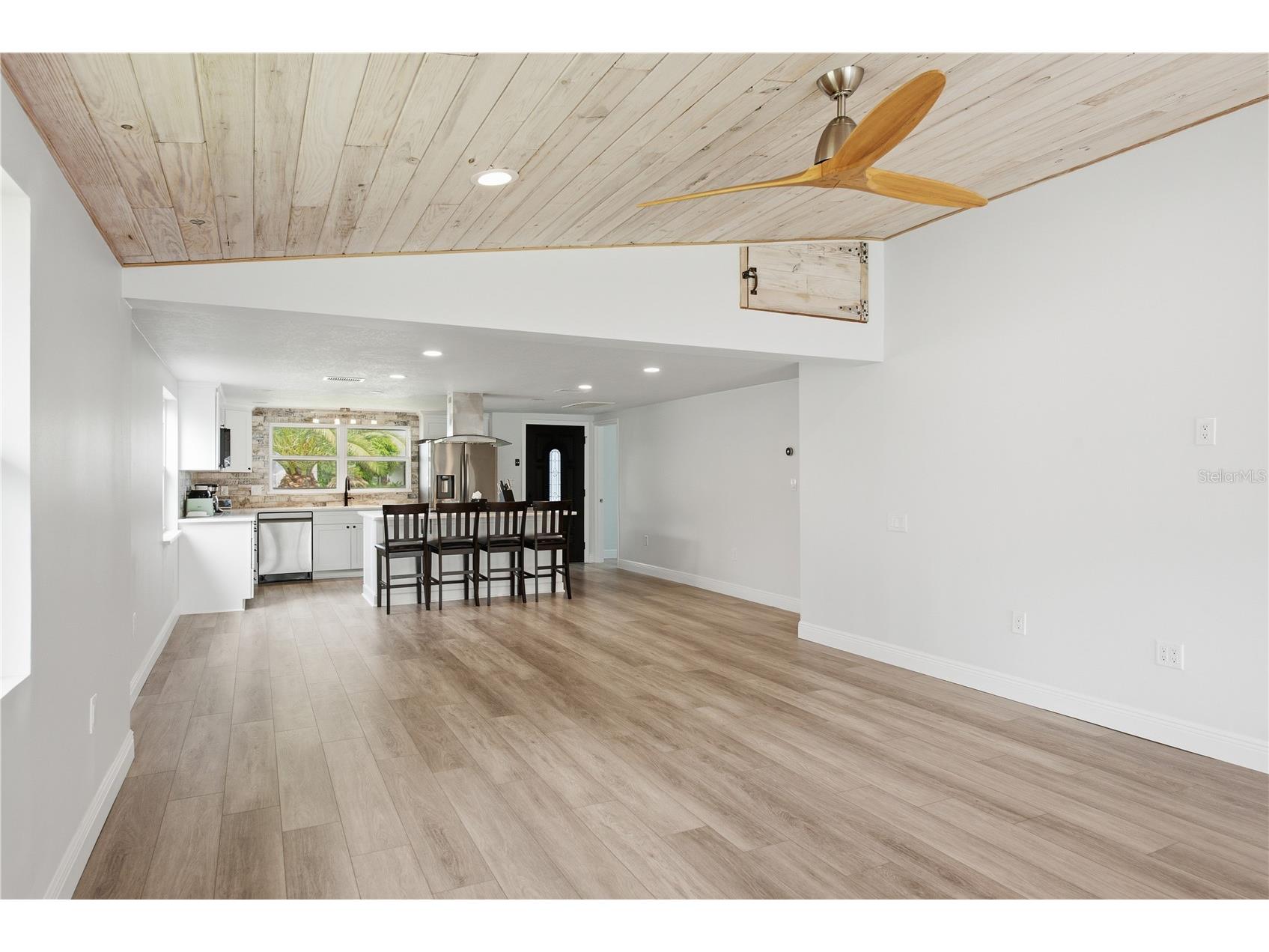 4930 Pompano Drive New Port Richey FL 34652 L4963469 image12