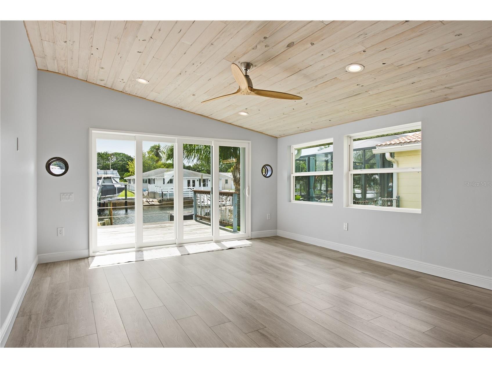 4930 Pompano Drive New Port Richey FL 34652 L4963469 image9