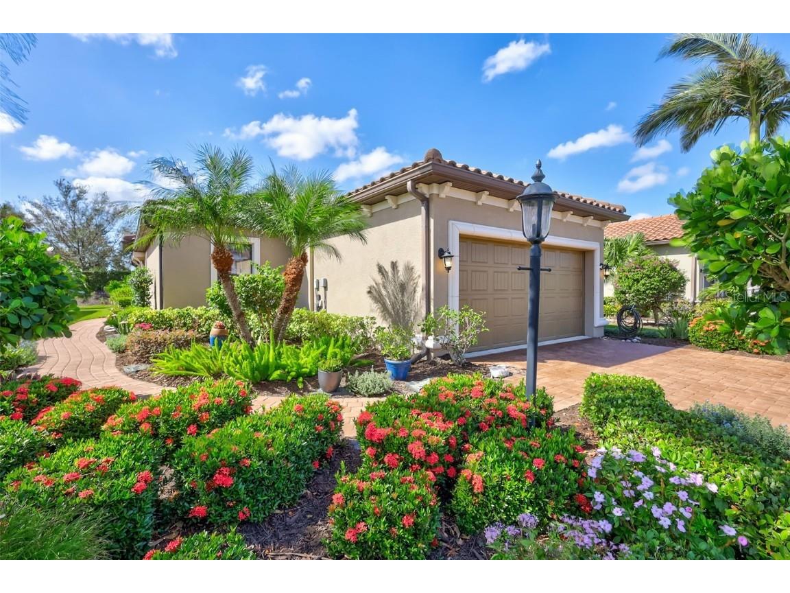 4930 Savona Run Bradenton FL 34211 A4627412 image1