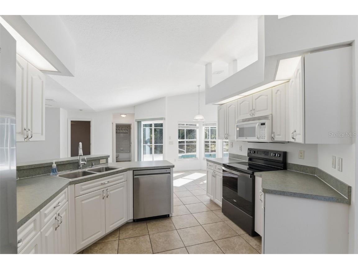 4930 W Pinto Loop Beverly Hills FL 34465 W7881138 image14