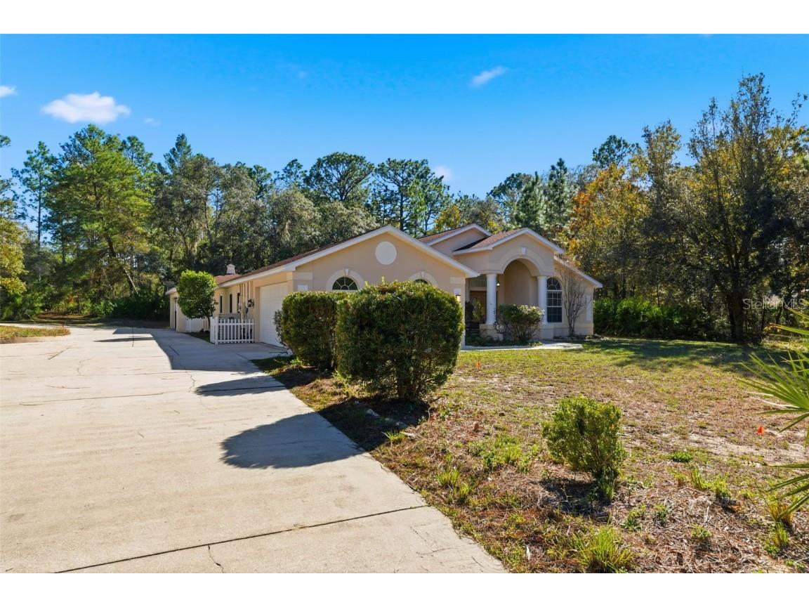 4930 W Pinto Loop Beverly Hills FL 34465 W7881138 image2