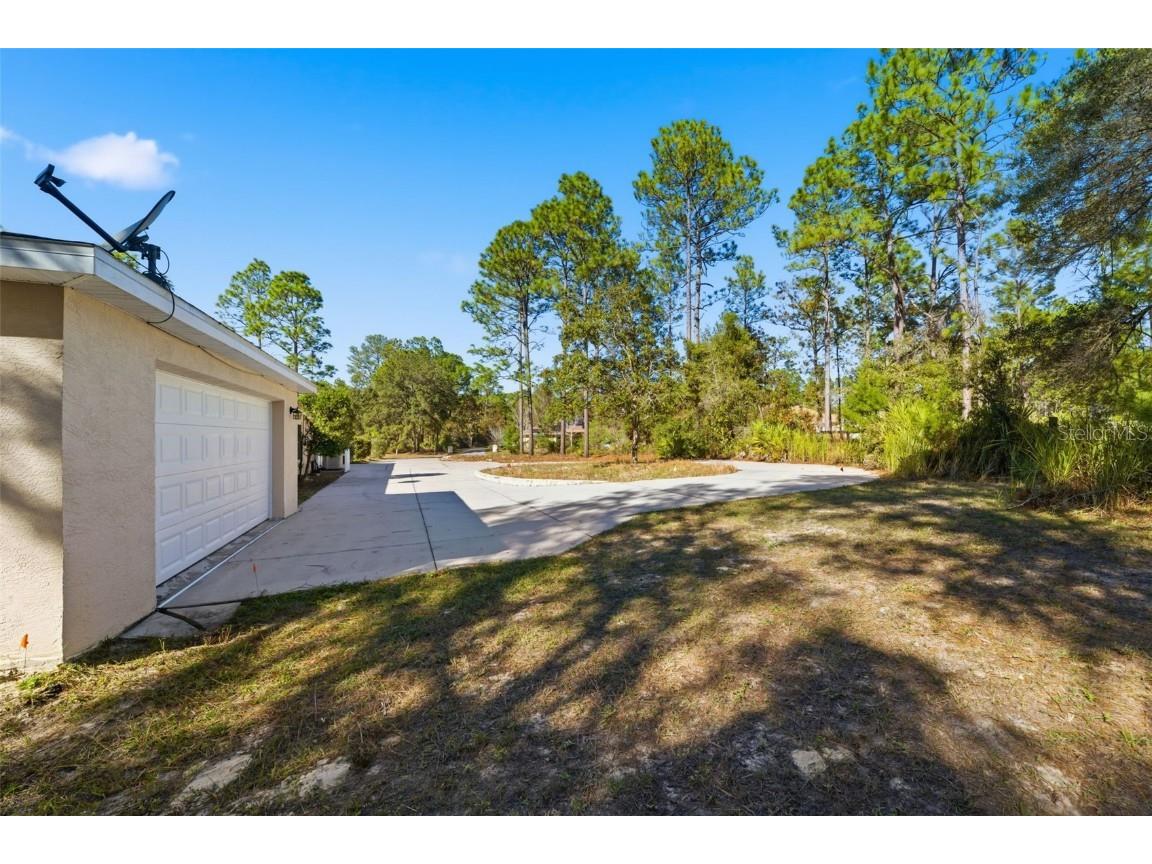 4930 W Pinto Loop Beverly Hills FL 34465 W7881138 image38