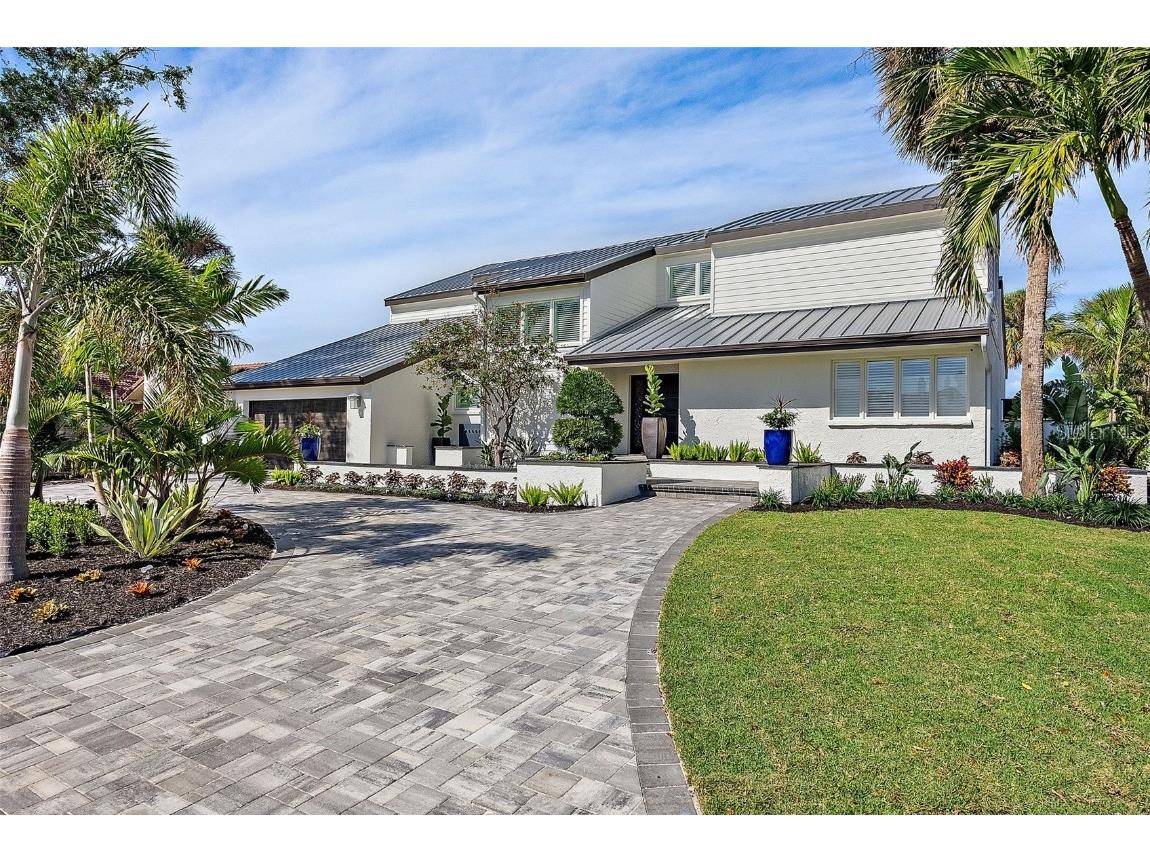 4931 61st Avenue S Saint Petersburg FL 33715 - BOCA CIEGA BAY TB8321960 image1