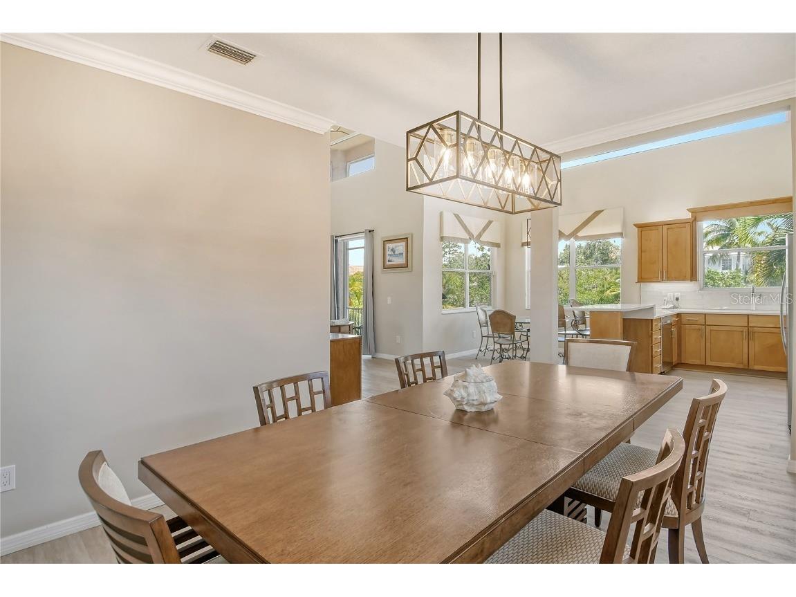 4931 Oxford Drive Sarasota FL 34242 A4620752 image12