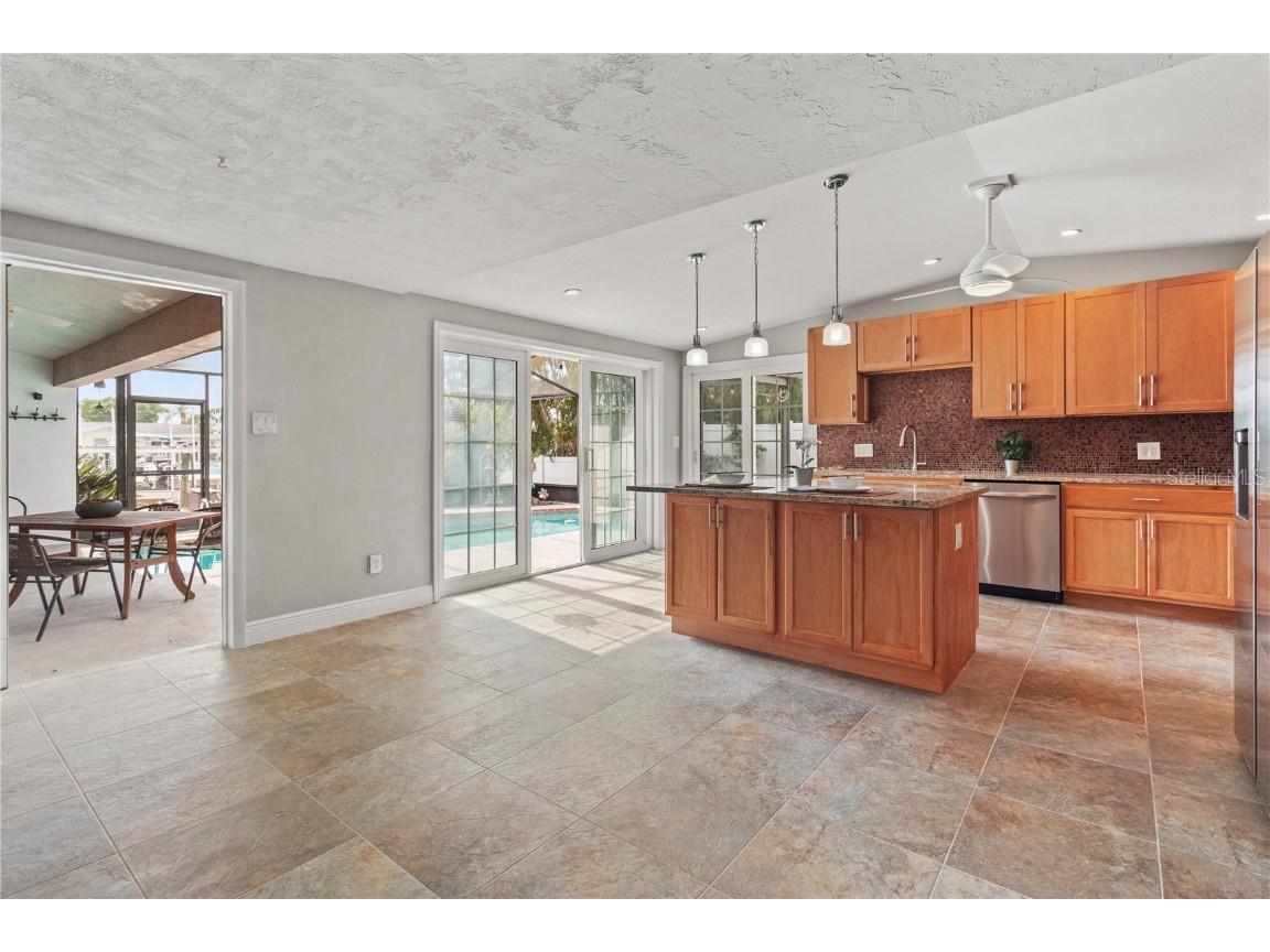 4931 Pelican Dr New Port Richey FL 34652 TB8394219 image17