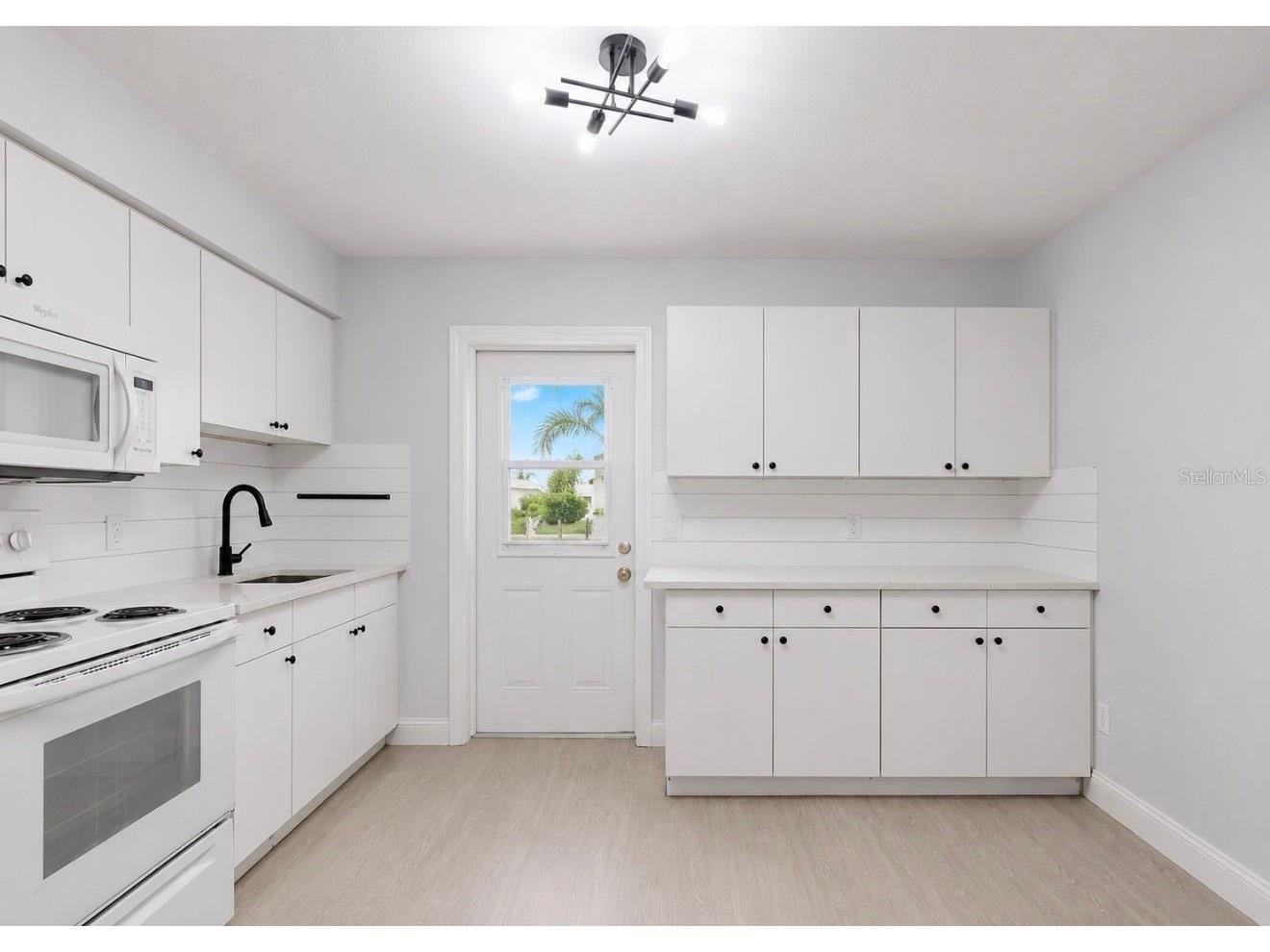 4931 Victoria Drive Cape Coral FL 33904 TB8523077 image10