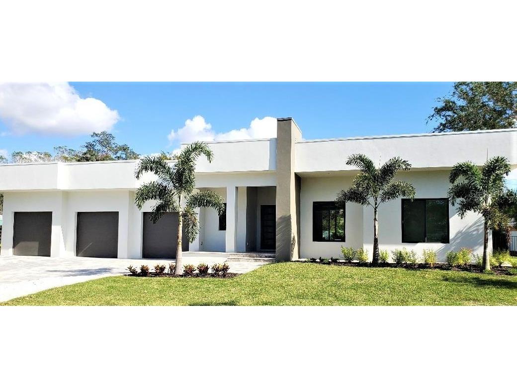 4932 Eastchester Drive Sarasota FL 34234 A4552555 image1