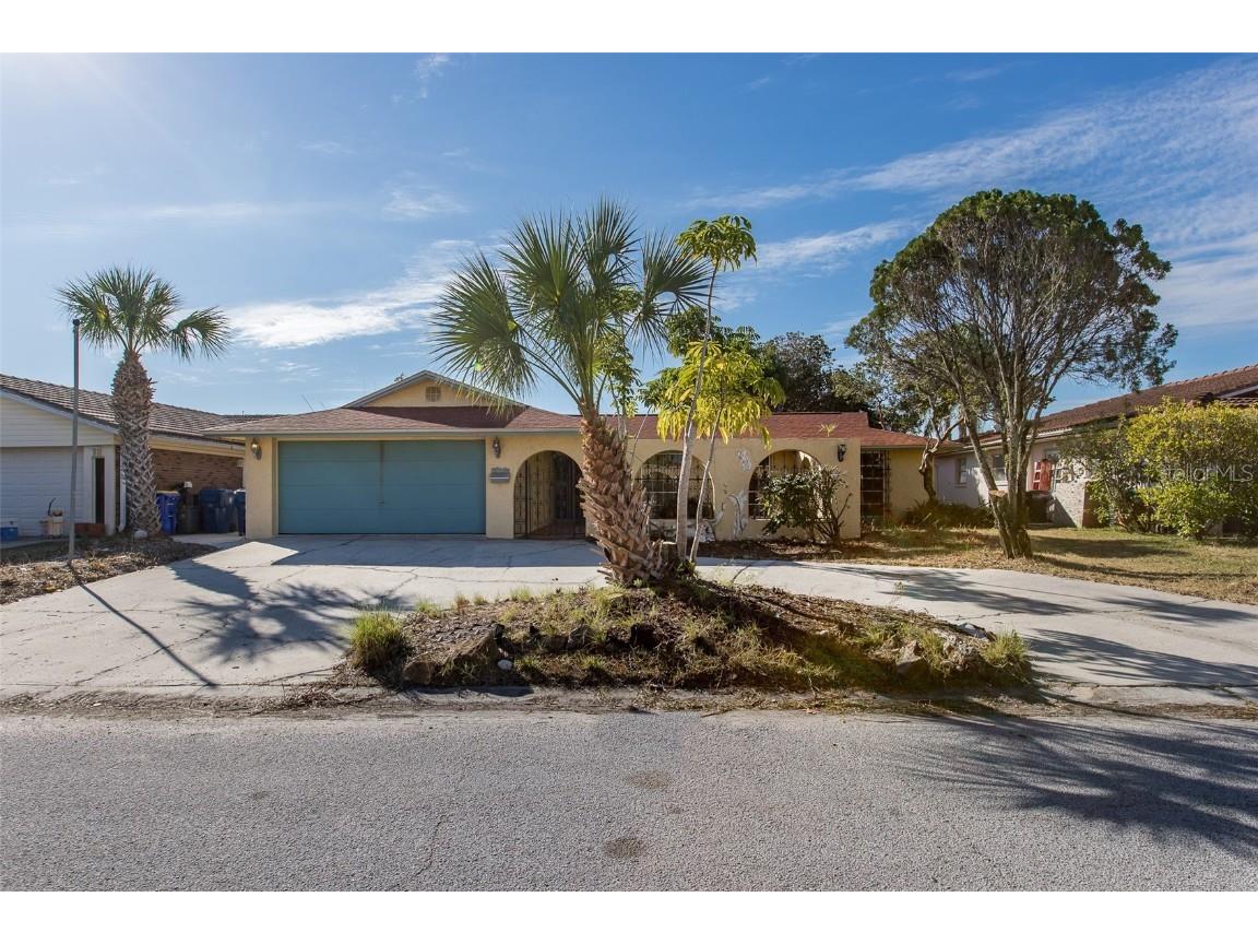4932 Marlin Drive New Port Richey FL 34652 - GULF OF MEXICO W7860729 image1