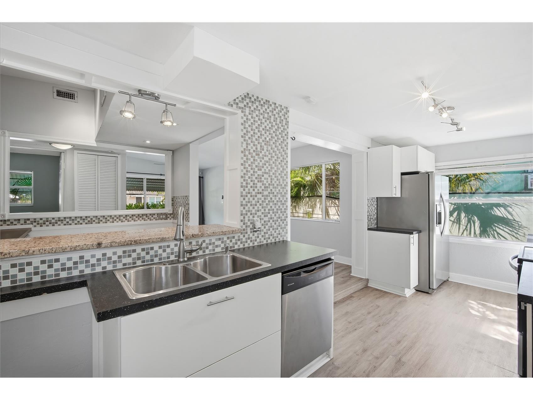 4933 13th Avenue S Gulfport FL 33707 TB8493529 image11
