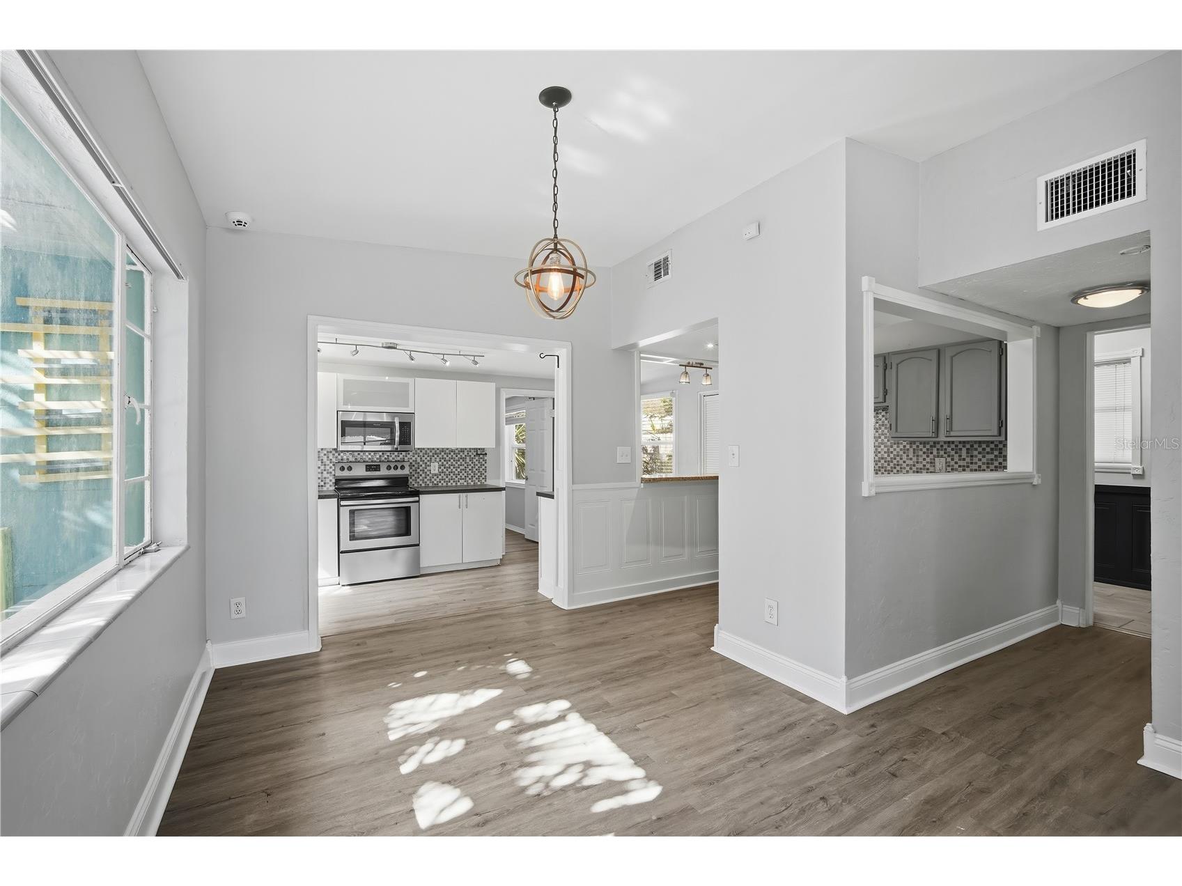 4933 13th Avenue S Gulfport FL 33707 TB8493529 image14