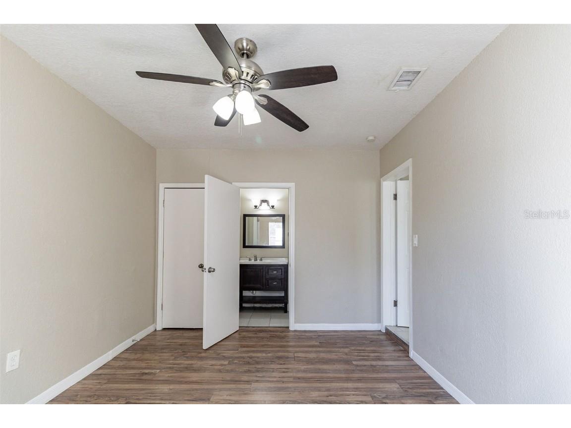 4933 Balboa Drive Orlando FL 32808 O6318107 image14