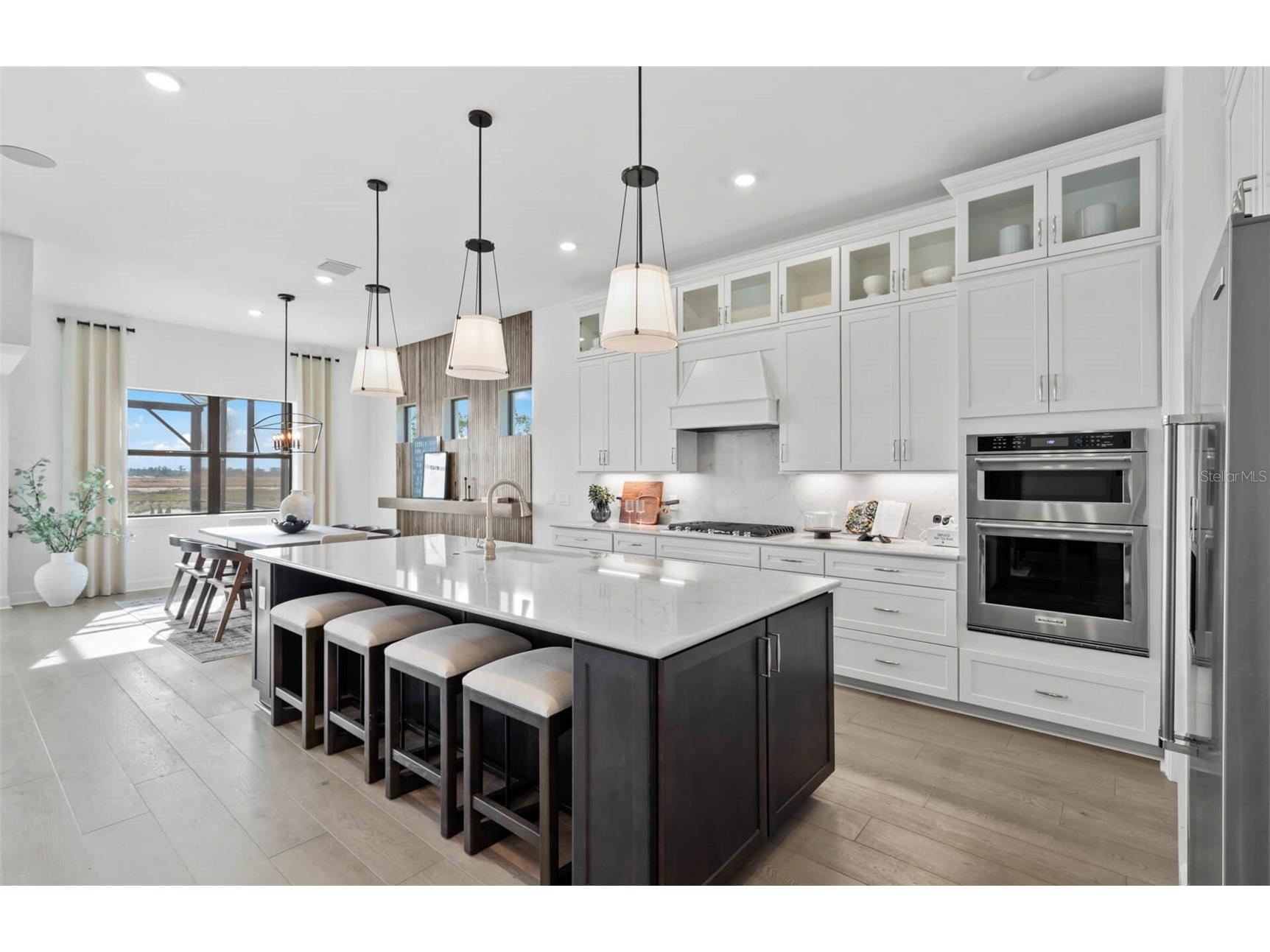 4933 Del Rey Cove Lakewood Ranch FL 34211 TB8525493 image2