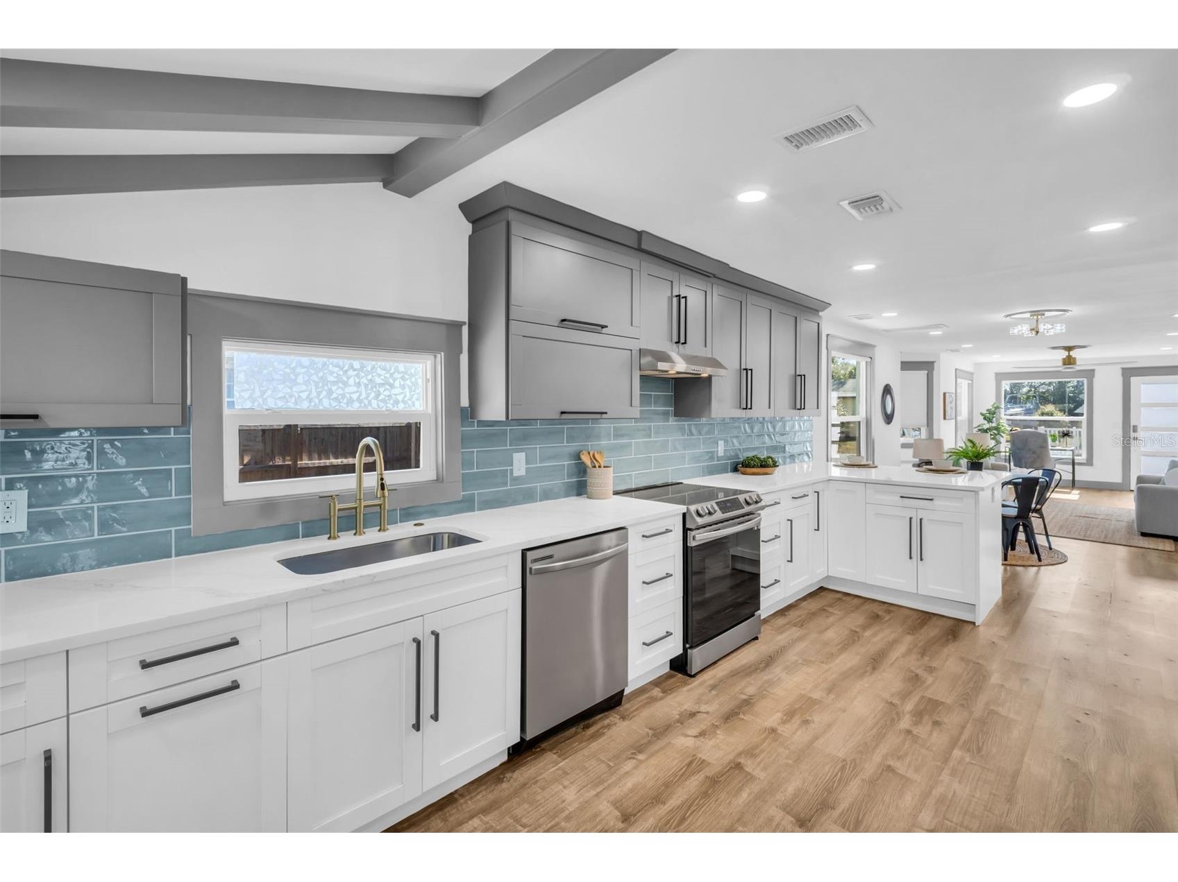 4933 Newton Avenue S Gulfport FL 33707 TB8467637 image10