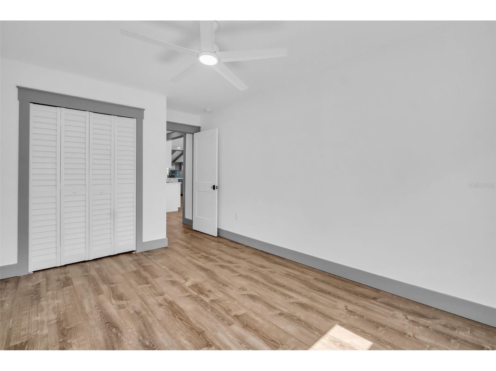 4933 Newton Avenue S Gulfport FL 33707 TB8467637 image15