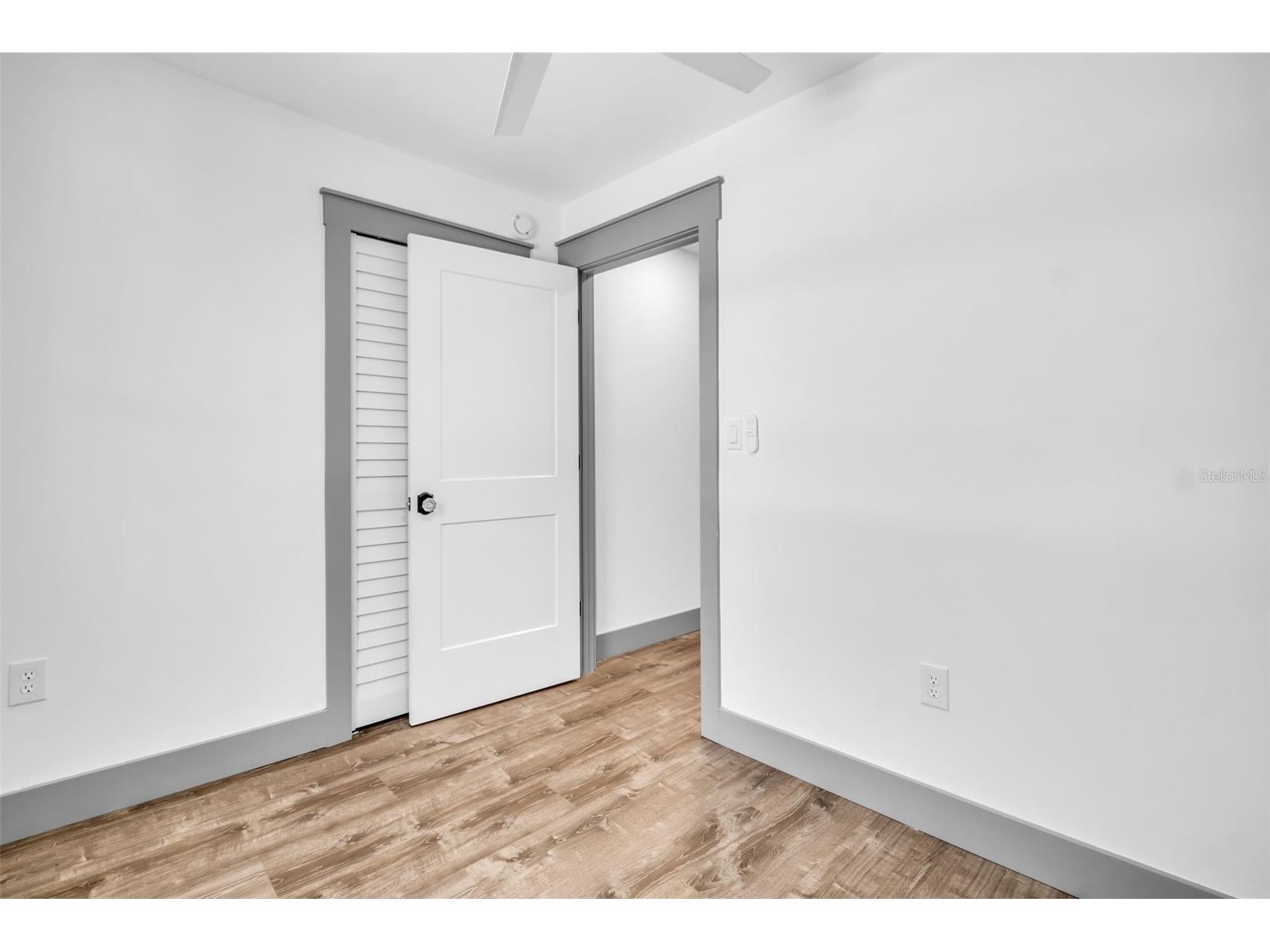 4933 Newton Avenue S Gulfport FL 33707 TB8467637 image18