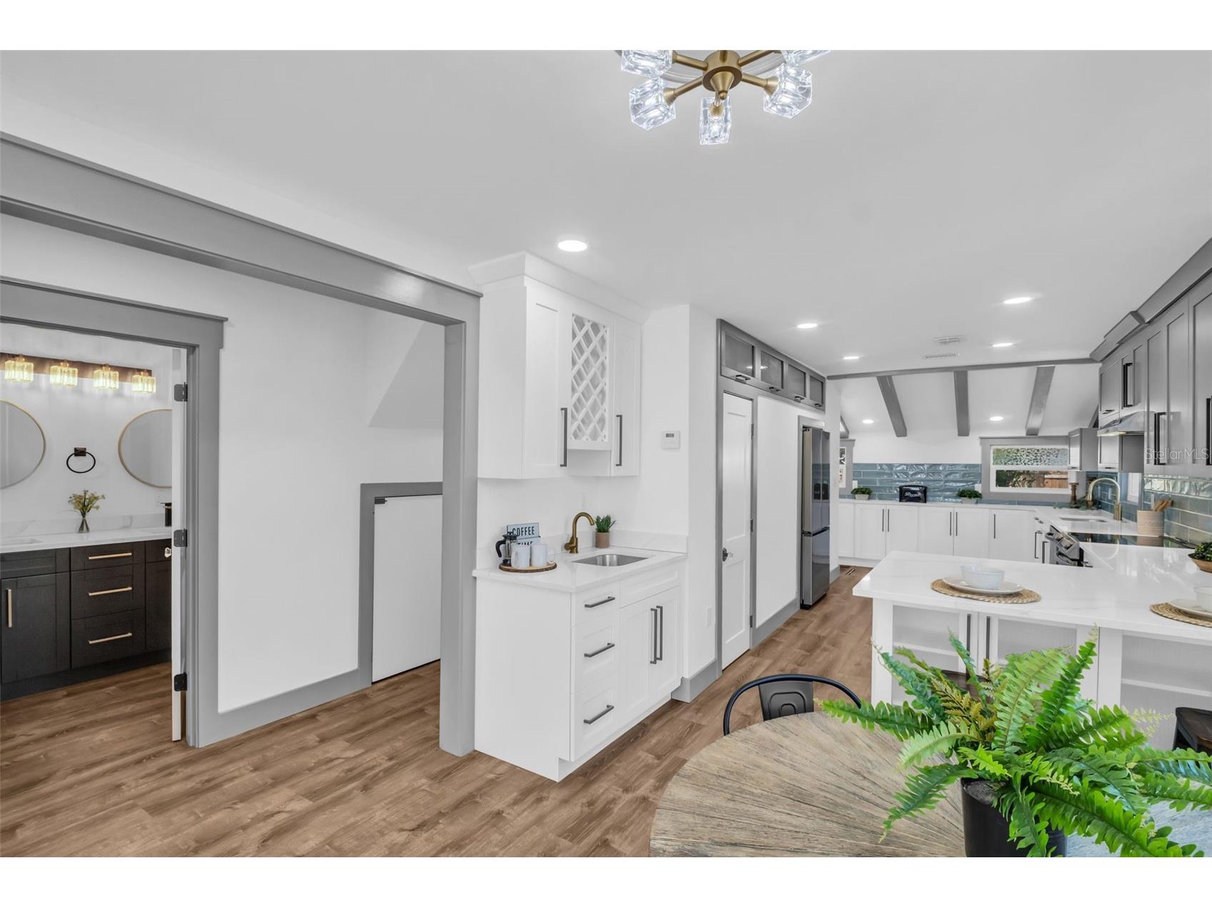 4933 Newton Avenue S Gulfport FL 33707 TB8467637 image7