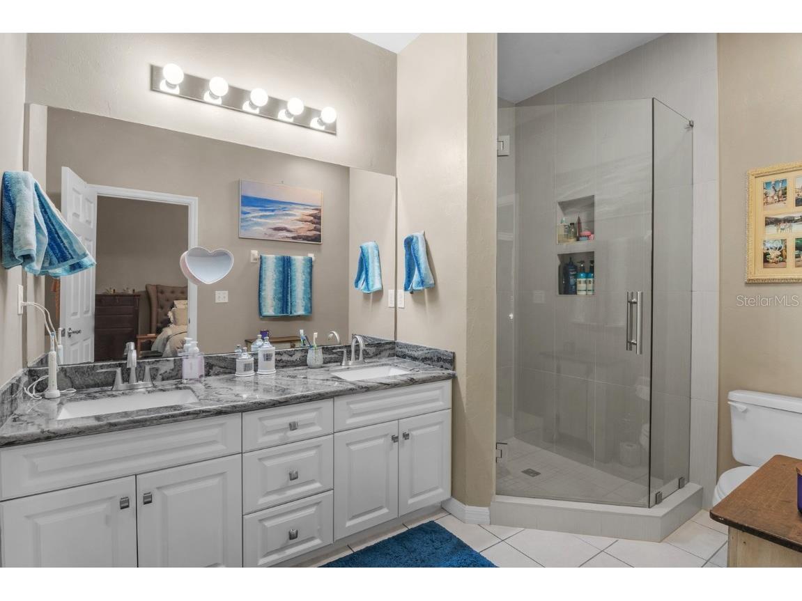 4933 NW 1st Place #110 Gainesville FL 32607 GC535252 image16