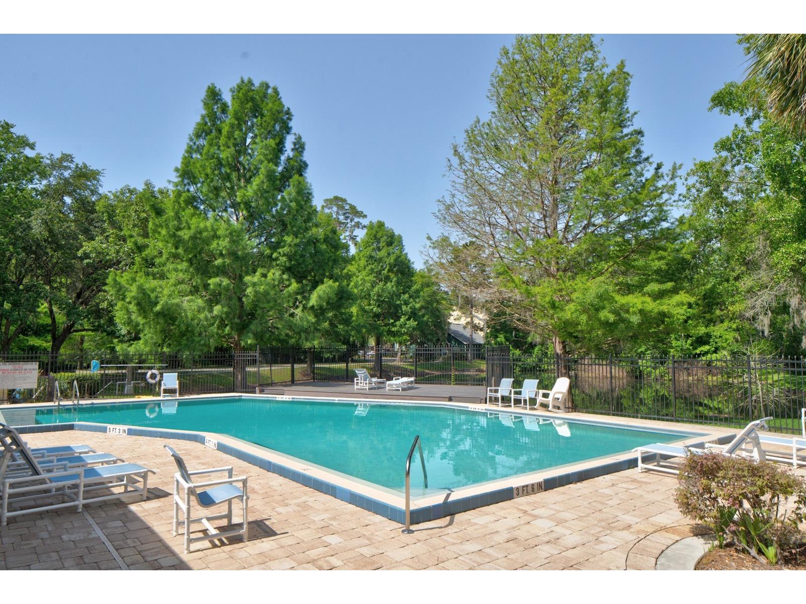 4933 NW 1st Place #110 Gainesville FL 32607 GC537762 image28