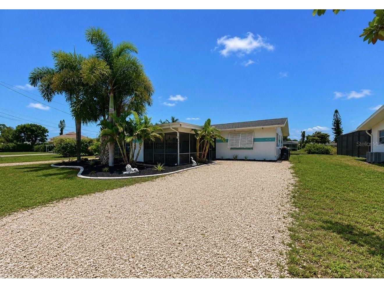 4933 Victoria Drive Cape Coral FL 33904 TB8523079 image3