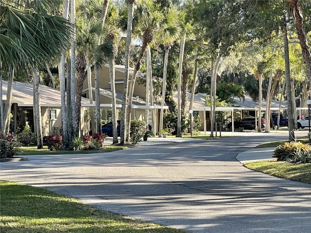 4933 Village Gardens Drive #211 Sarasota FL 34234 A4667888 image17