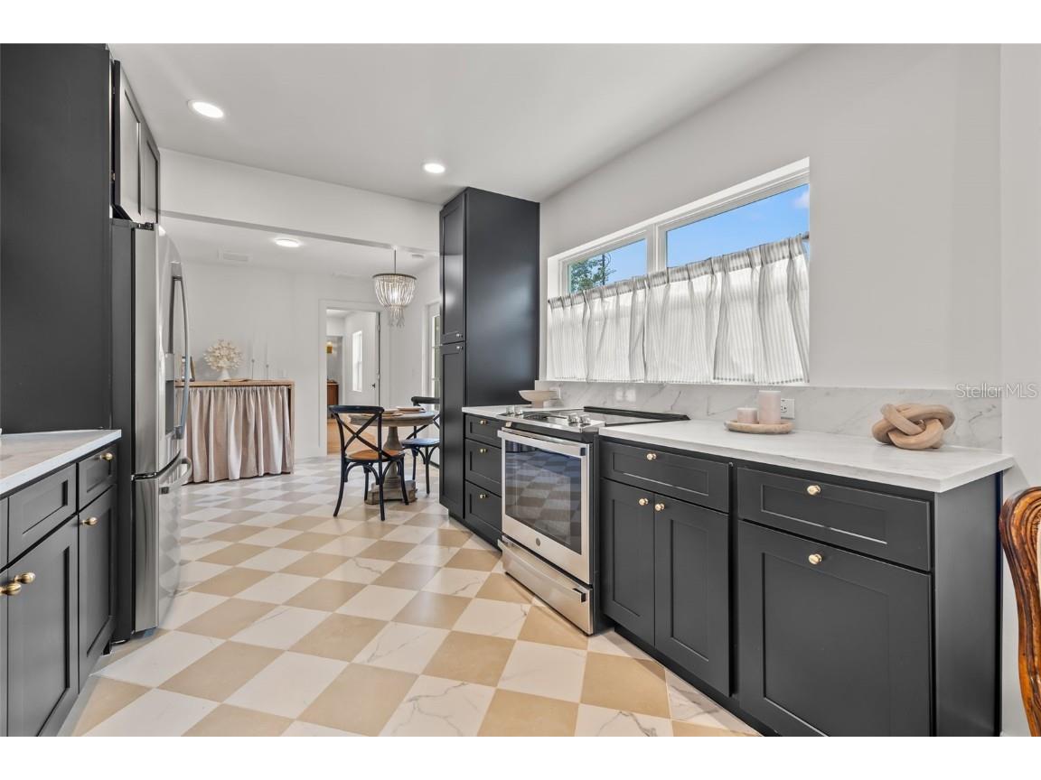 4934 Dr Martin Luther King Jr Street N Saint Petersburg FL 33703 TB8413850 image10