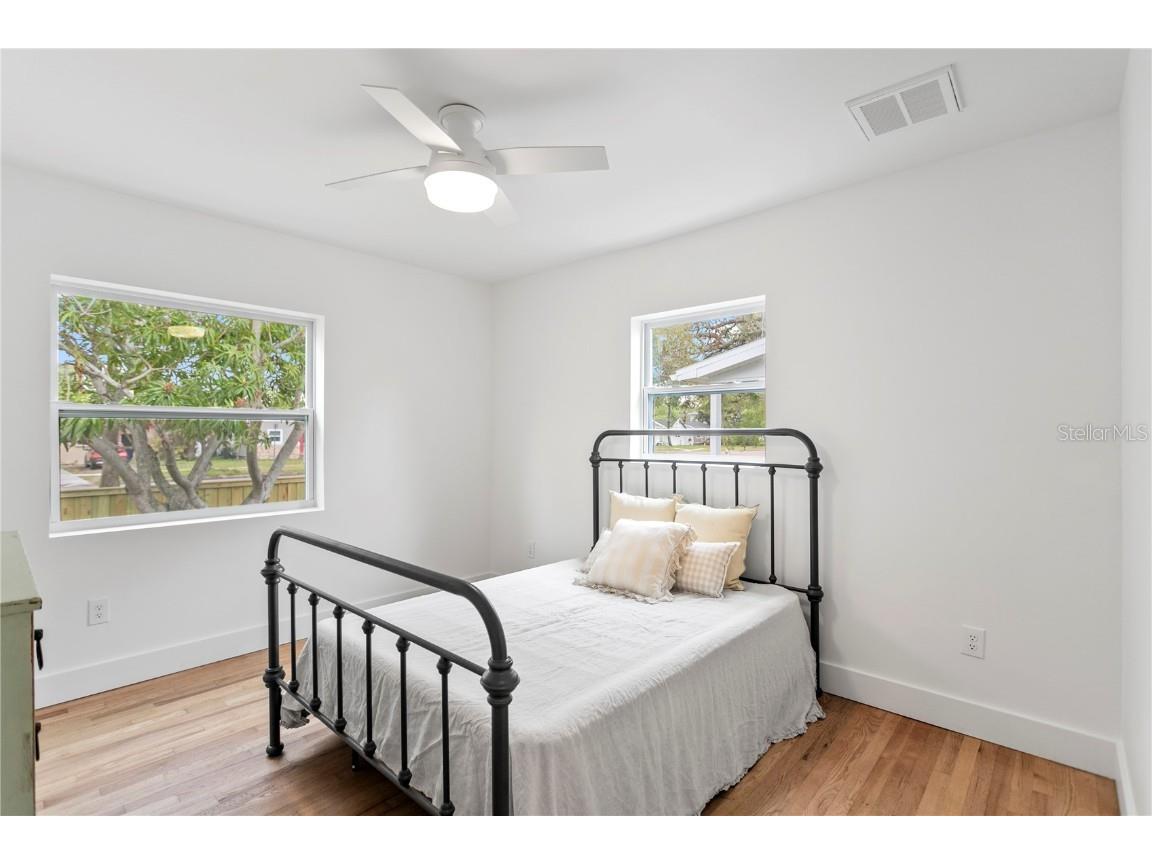 4934 Dr Martin Luther King Jr Street N Saint Petersburg FL 33703 TB8413850 image18