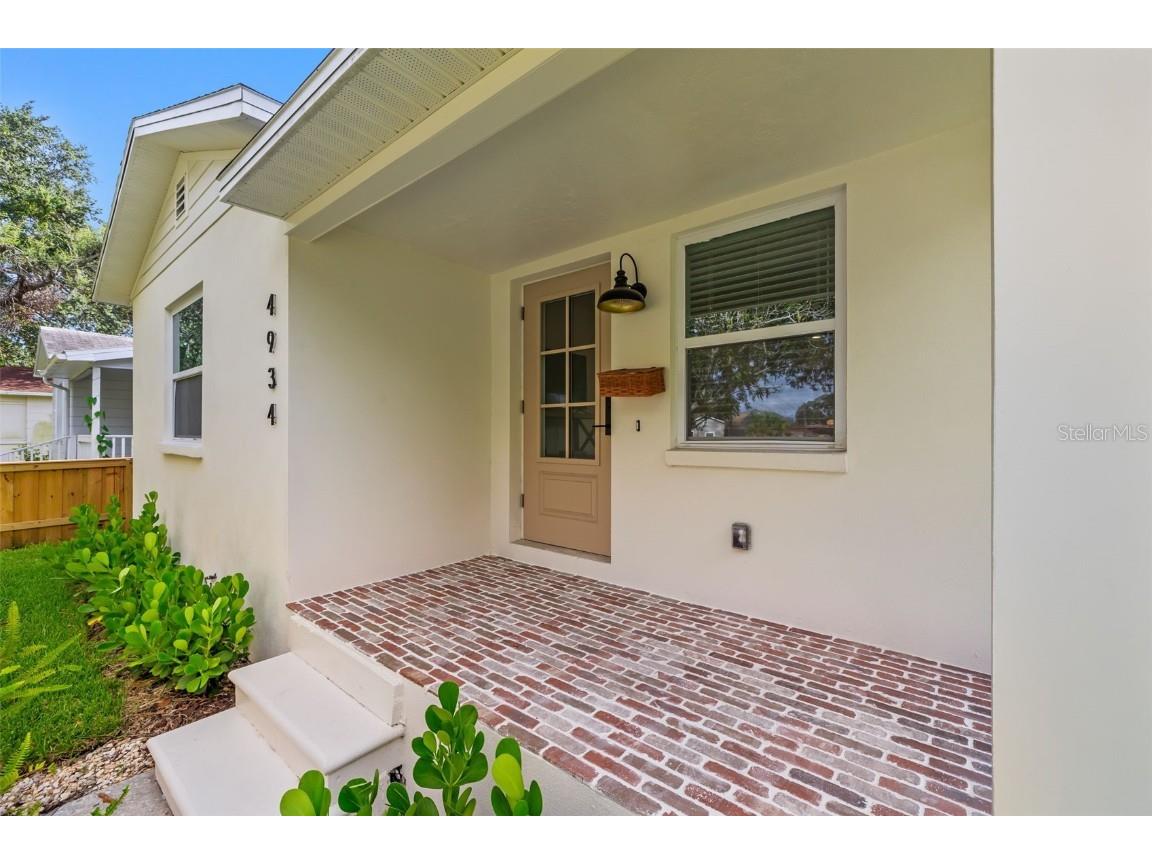 4934 Dr Martin Luther King Jr Street N Saint Petersburg FL 33703 TB8413850 image3