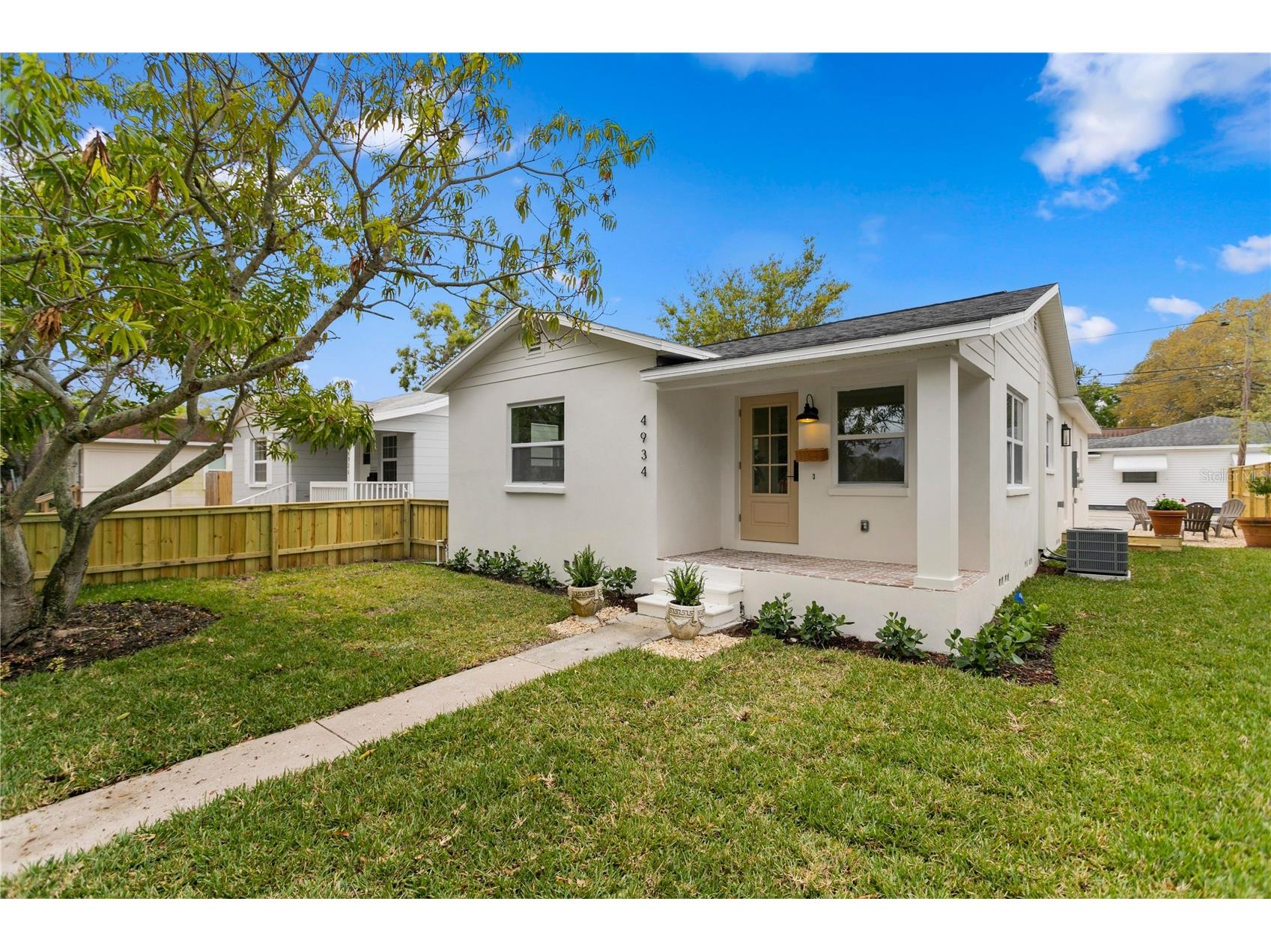 4934 Dr Martin Luther King Jr Street N Saint Petersburg FL 33703 TB8474145 image1