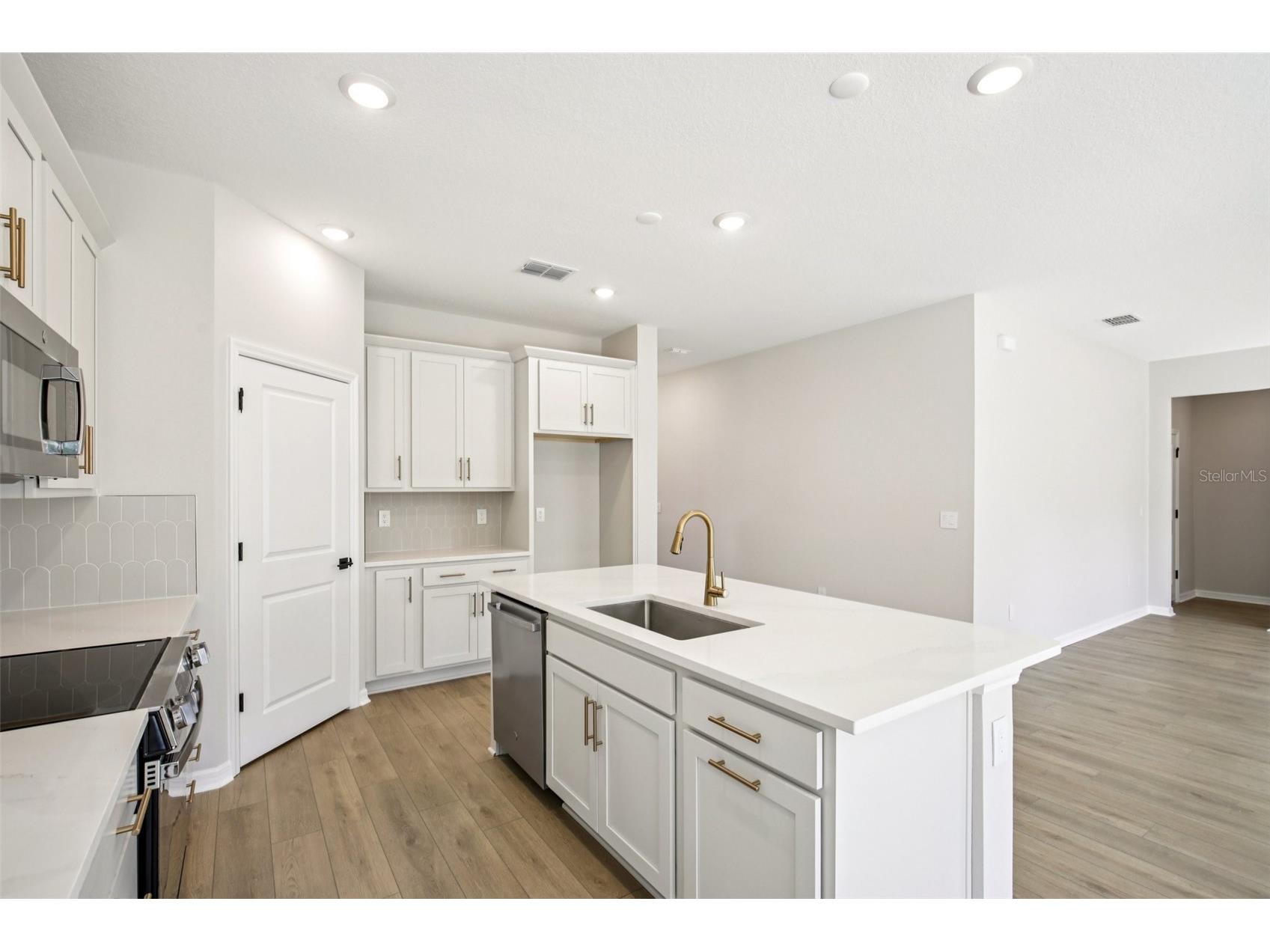 4934 Eagle Rock Drive Wimauma FL 33598 TB8455943 image12