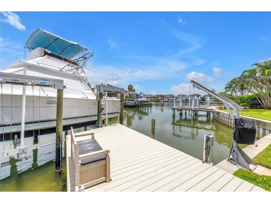 4935 58th Avenue S Saint Petersburg FL 33715 - BOCA CIEGA BAY TB8378596 image12