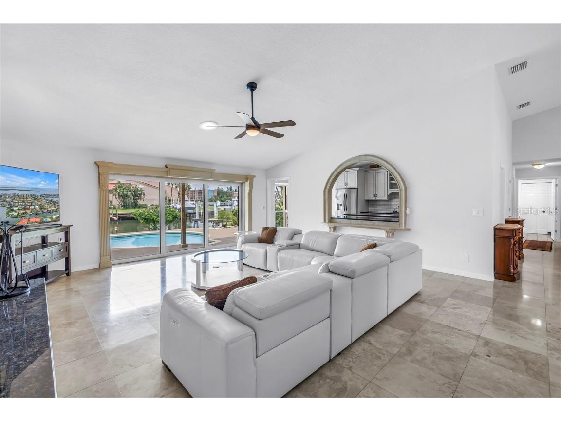 4935 58th Avenue S Saint Petersburg FL 33715 - BOCA CIEGA BAY TB8378596 image36