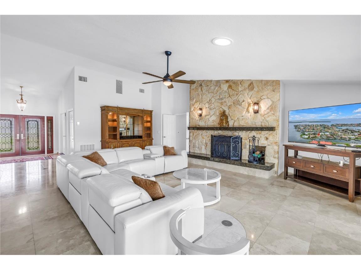 4935 58th Avenue S Saint Petersburg FL 33715 - BOCA CIEGA BAY TB8378596 image38