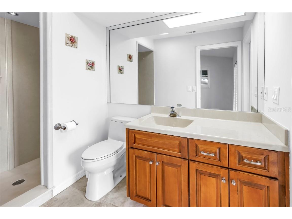 4935 58th Avenue S Saint Petersburg FL 33715 - BOCA CIEGA BAY TB8378596 image45