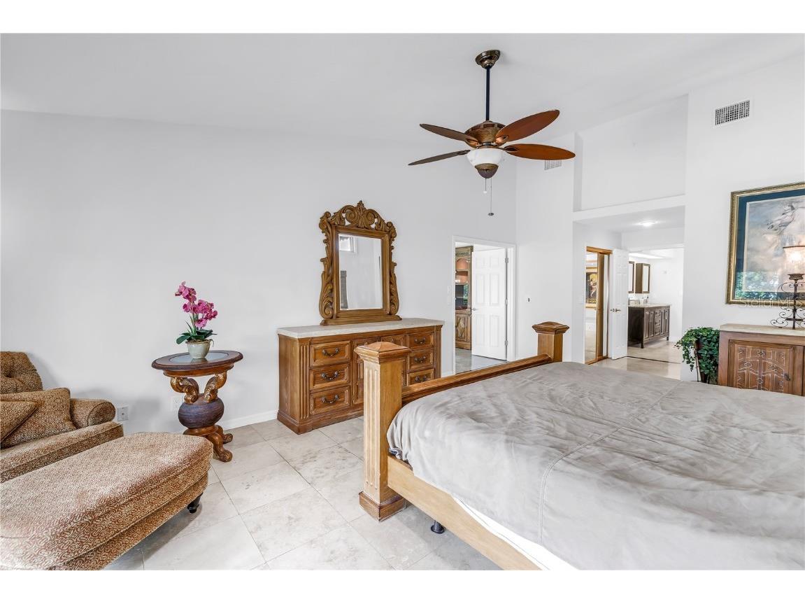 4935 58th Avenue S Saint Petersburg FL 33715 - BOCA CIEGA BAY TB8378596 image48