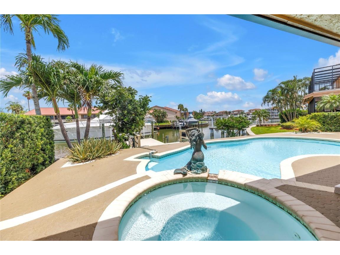 4935 58th Avenue S Saint Petersburg FL 33715 - BOCA CIEGA BAY TB8378596 image7