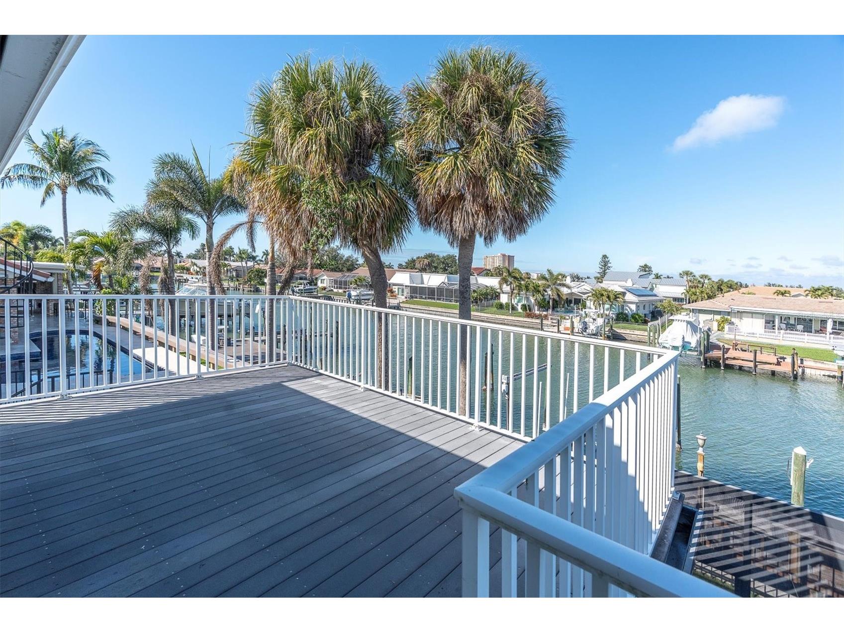4935 62nd Avenue S Saint Petersburg FL 33715 TB8459428 image24