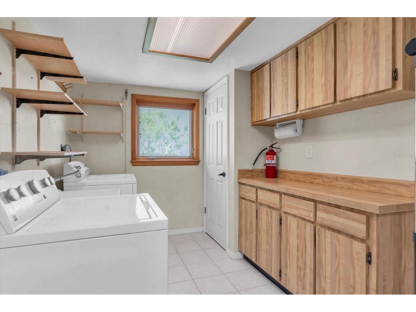 4935 62nd Avenue S Saint Petersburg FL 33715 TB8459428 image27