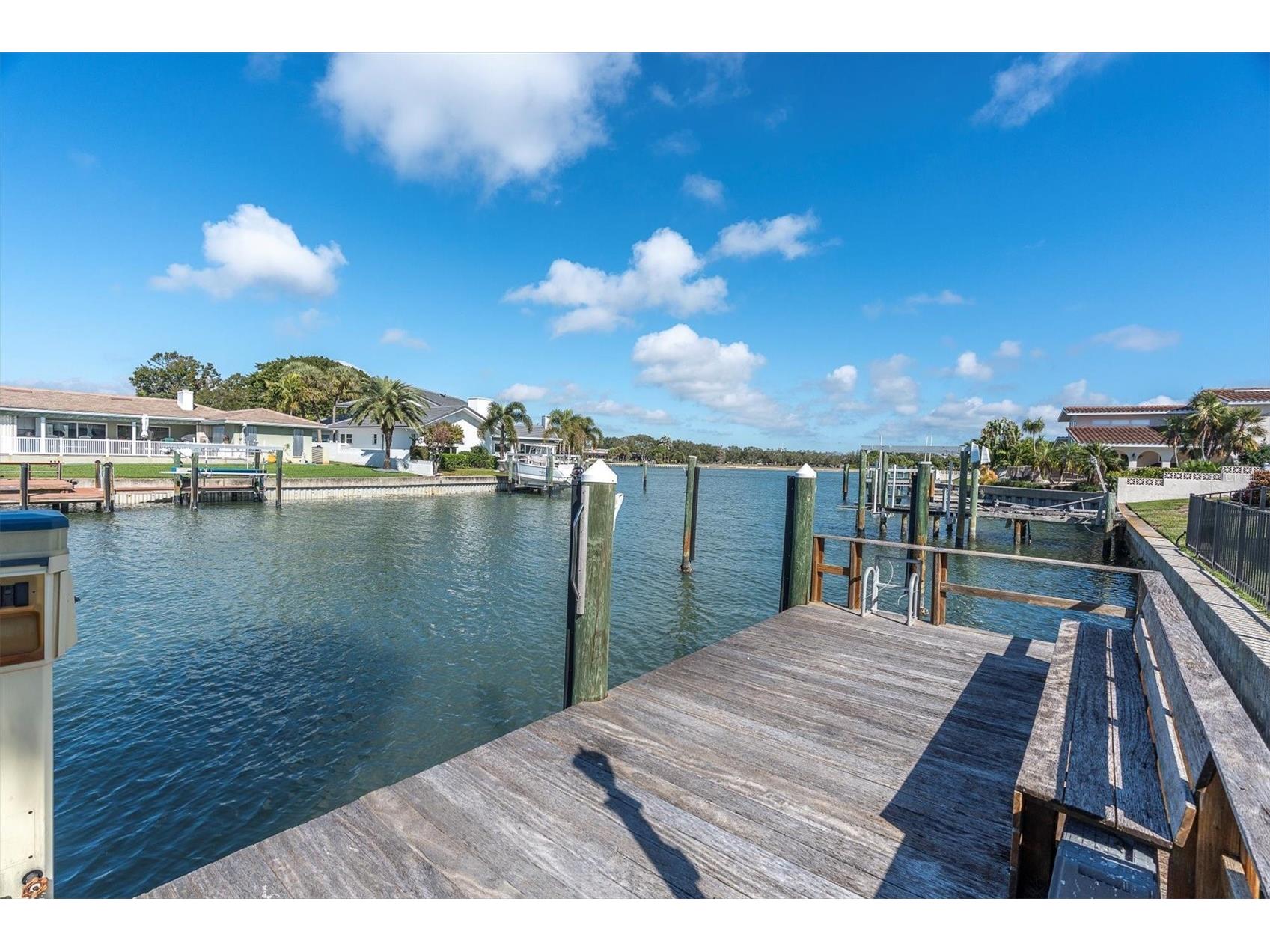 4935 62nd Avenue S Saint Petersburg FL 33715 TB8459428 image37