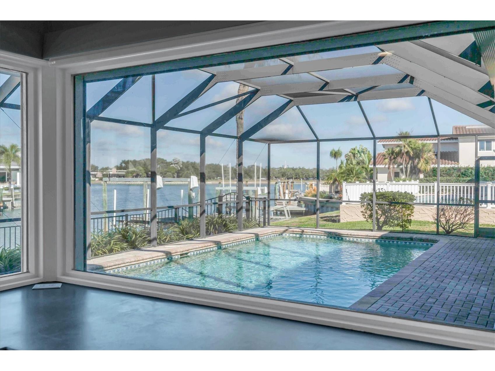 4935 62nd Avenue S Saint Petersburg FL 33715 TB8459428 image5